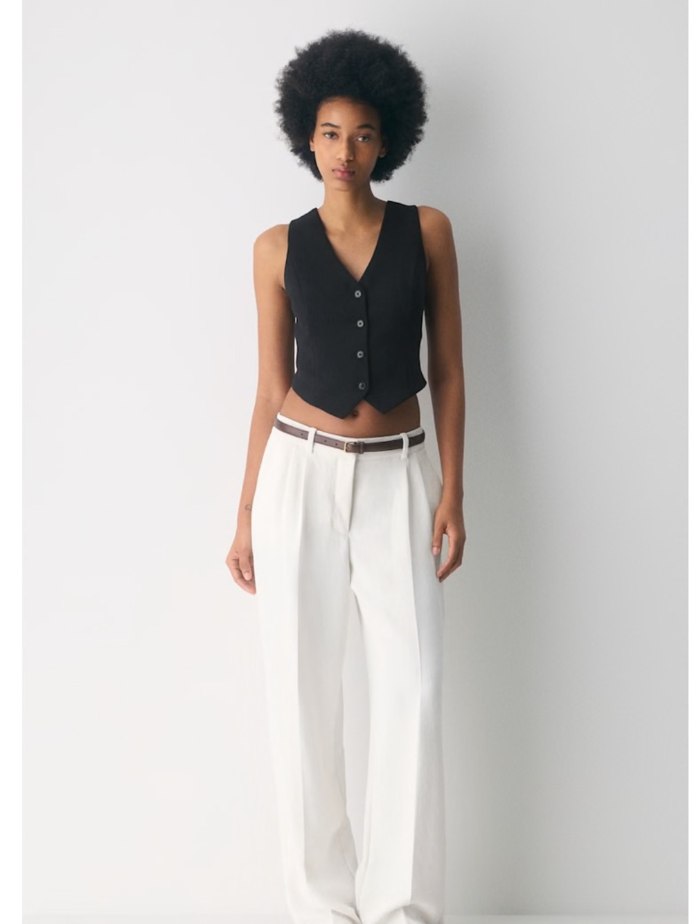 Aritzia Pacino Crepette Vest Black
